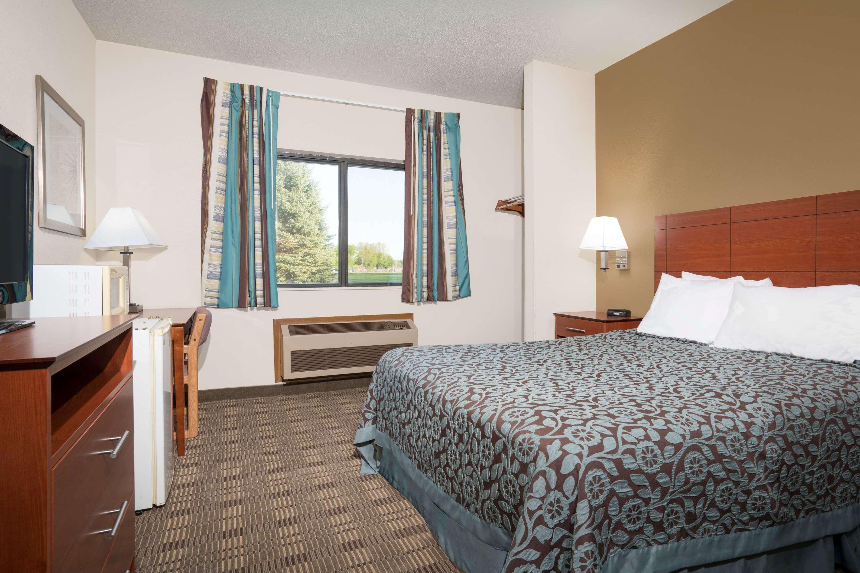 Days Inn By Wyndham Mankato Eksteriør billede