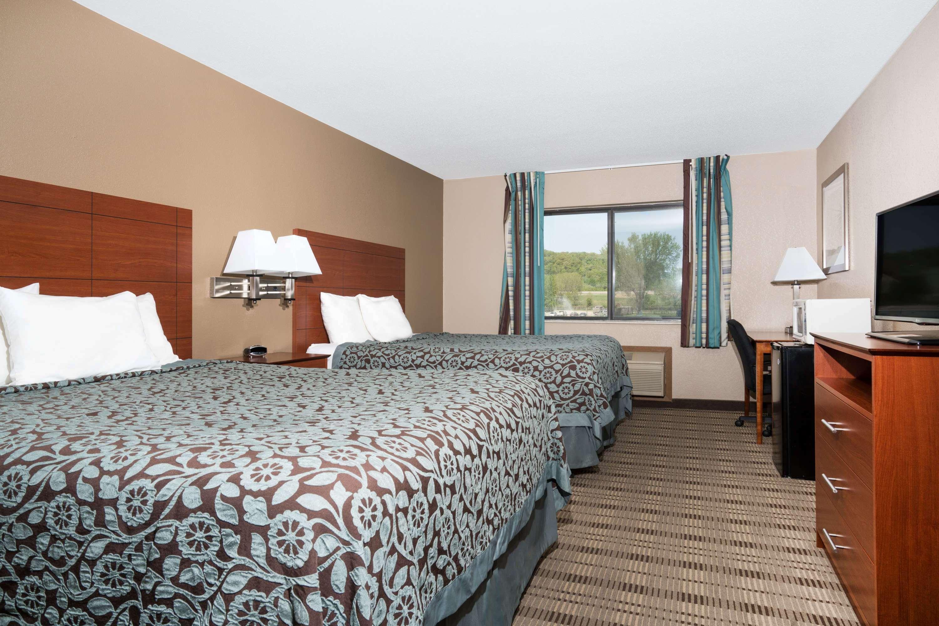 Days Inn By Wyndham Mankato Eksteriør billede