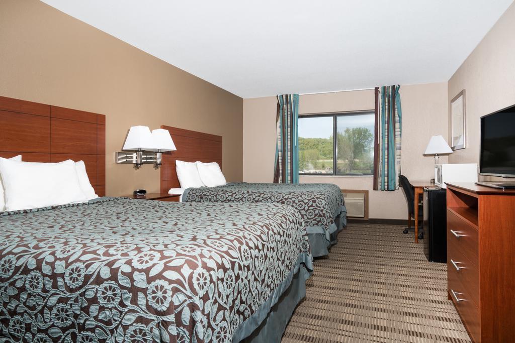 Days Inn By Wyndham Mankato Eksteriør billede