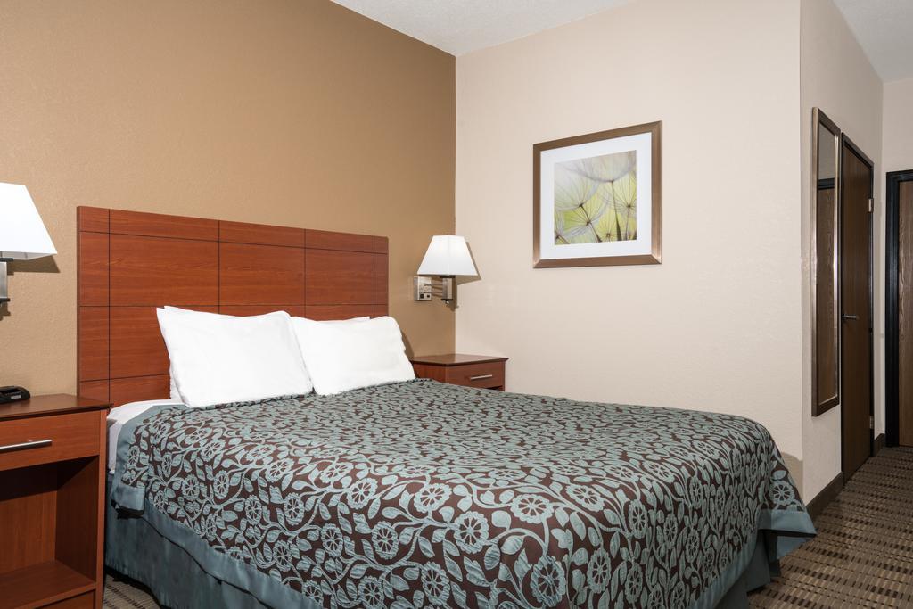 Days Inn By Wyndham Mankato Eksteriør billede