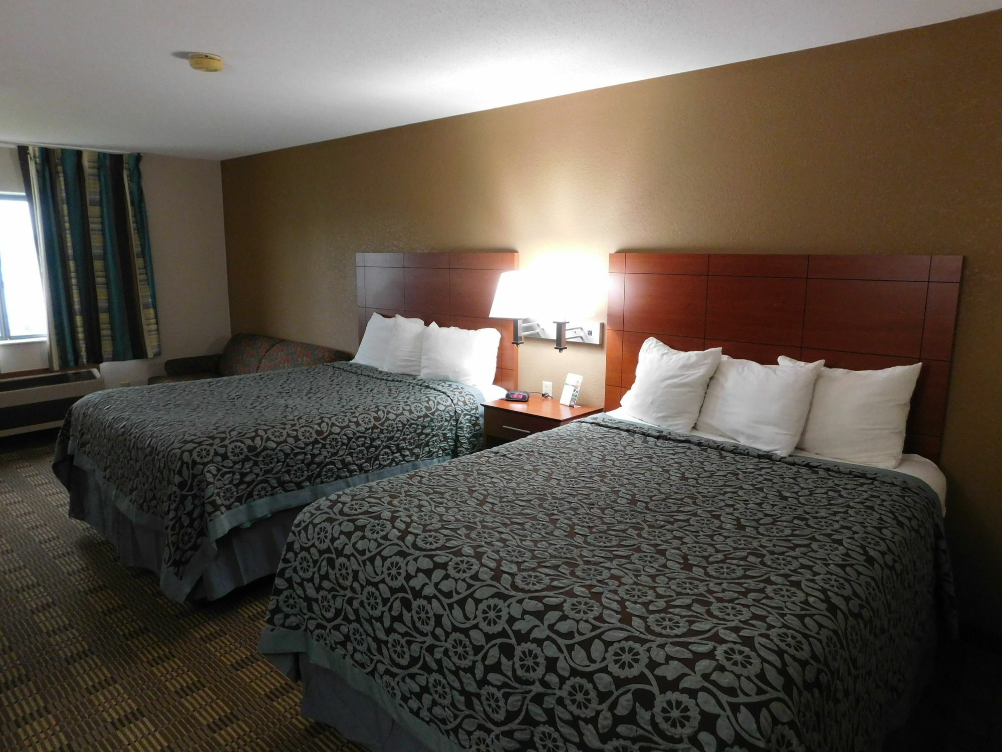 Days Inn By Wyndham Mankato Eksteriør billede